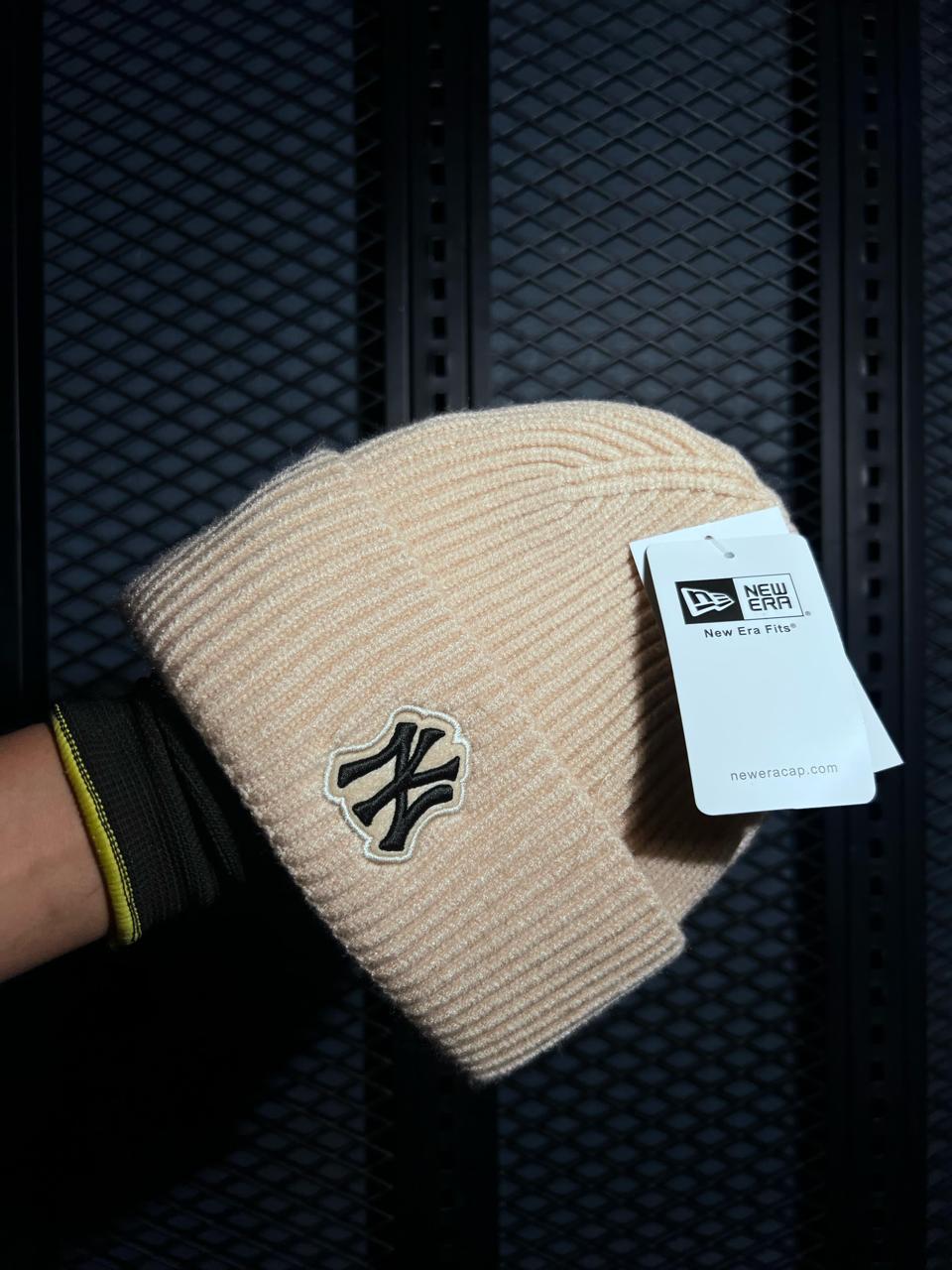 New Era Polylana Knit Beanie