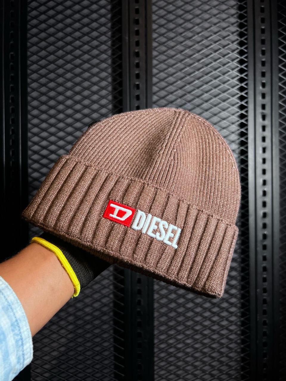 Diesel Ribbed Beanie "Brown"