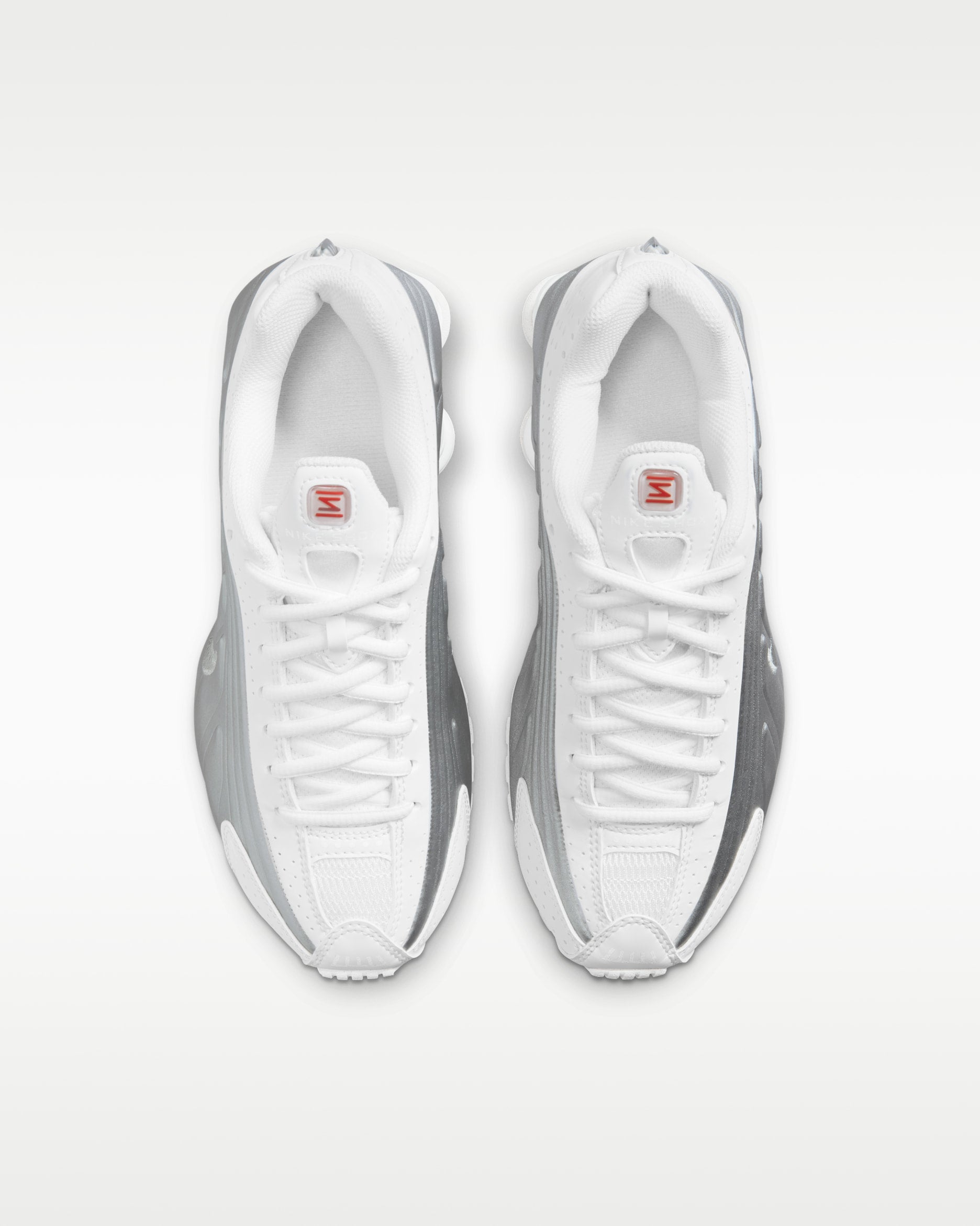 Nike Shox R4