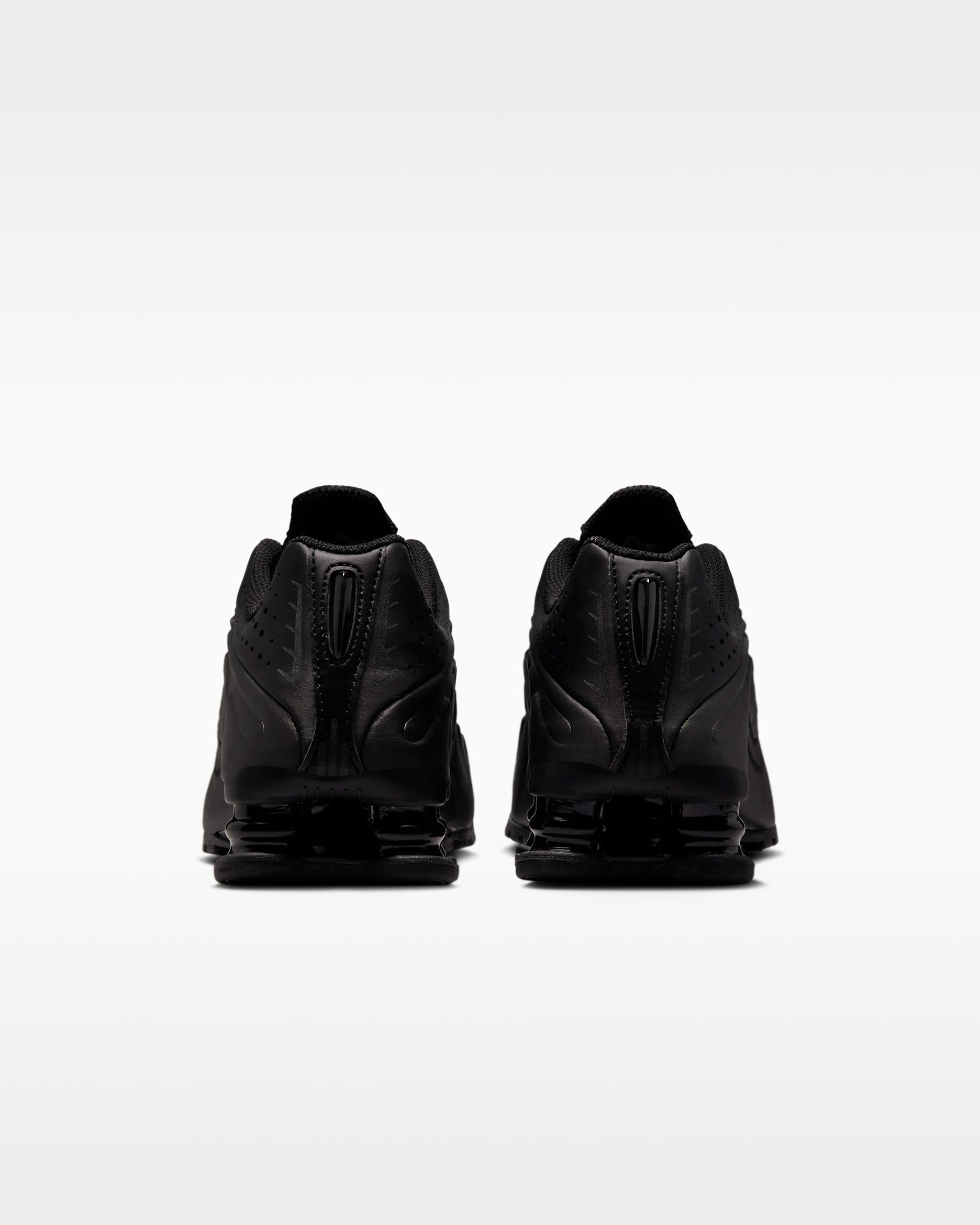 Nike Shox R4