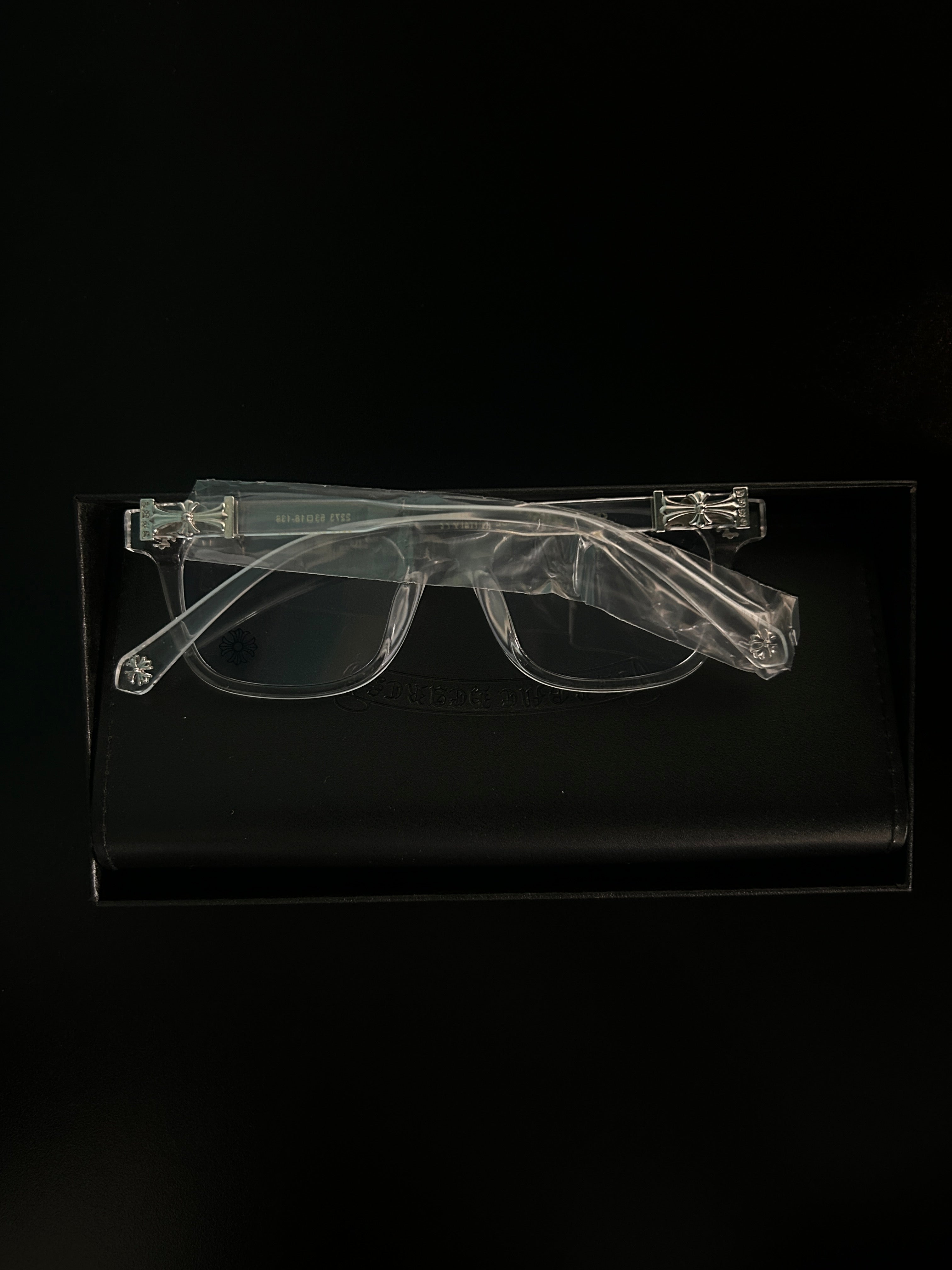 Chrome heart glasses - black & gold badges