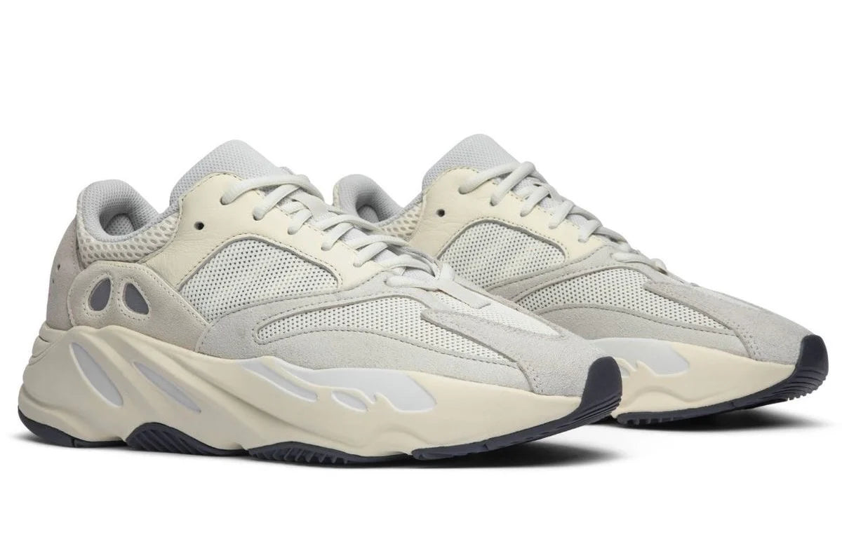 ADIDAS YEEZY BOOST 700 ANALOG