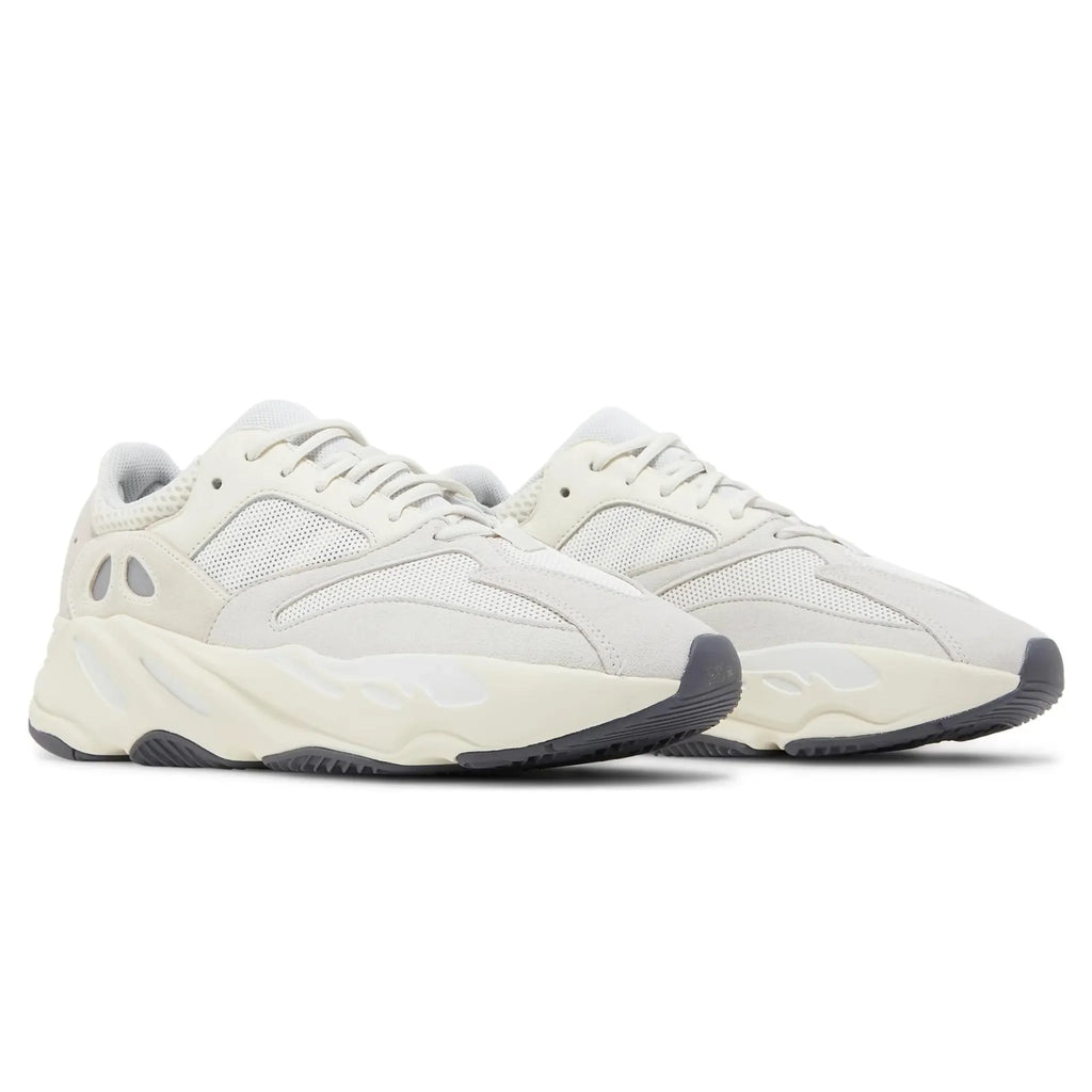 ADIDAS YEEZY BOOST 700 ANALOG